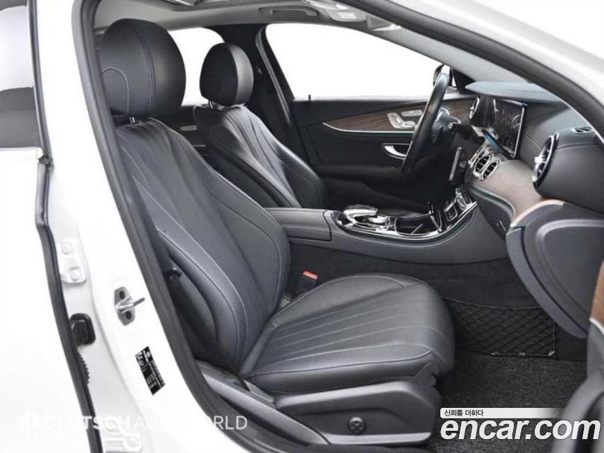 Mercedes-Benz E-Class 2020
