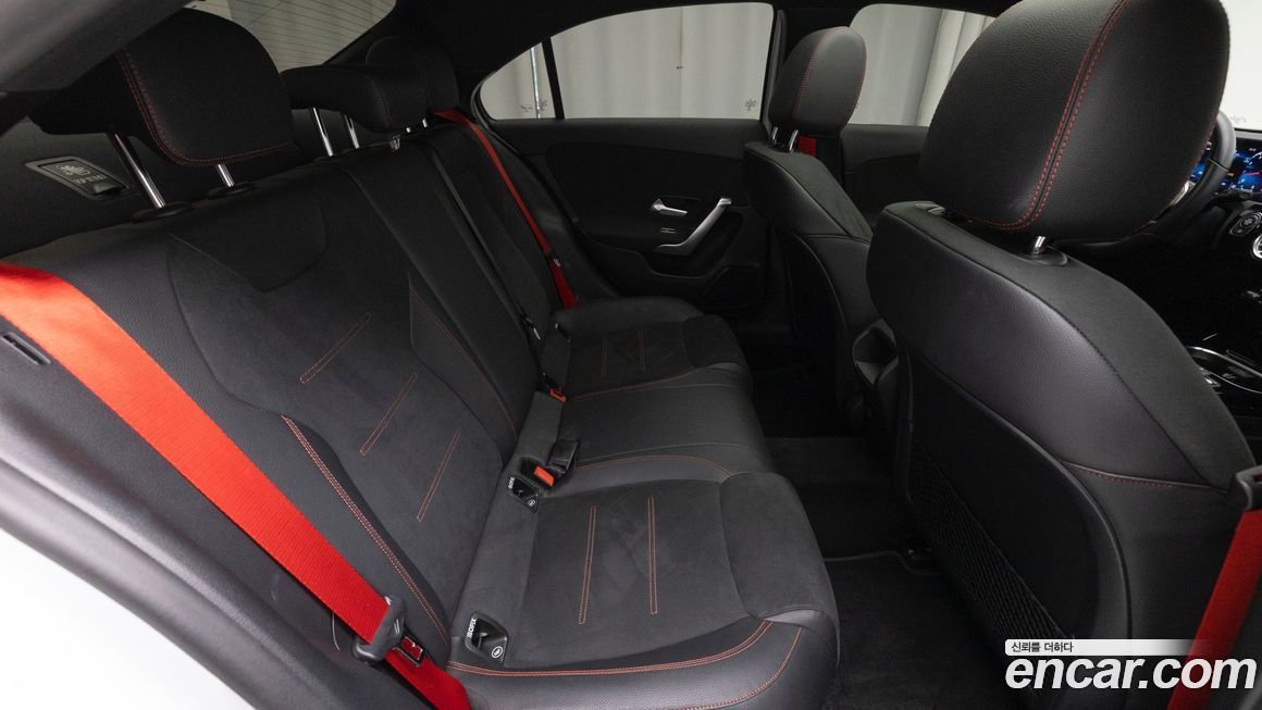 Mercedes-Benz A-Class 2021