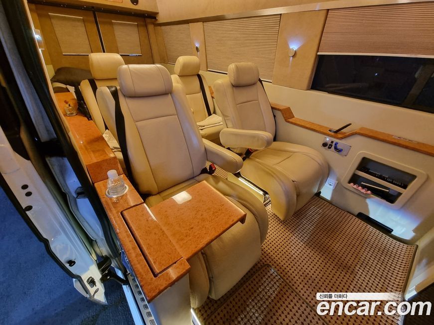 Mercedes-Benz Sprinter 2013
