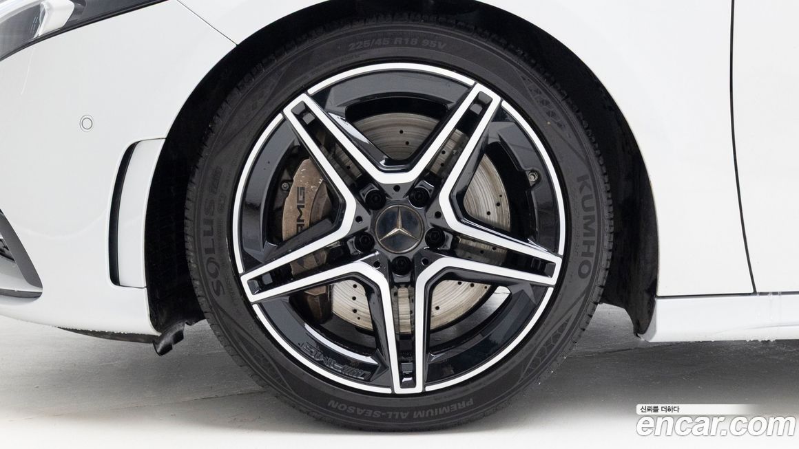 Mercedes-Benz A-Class 2021