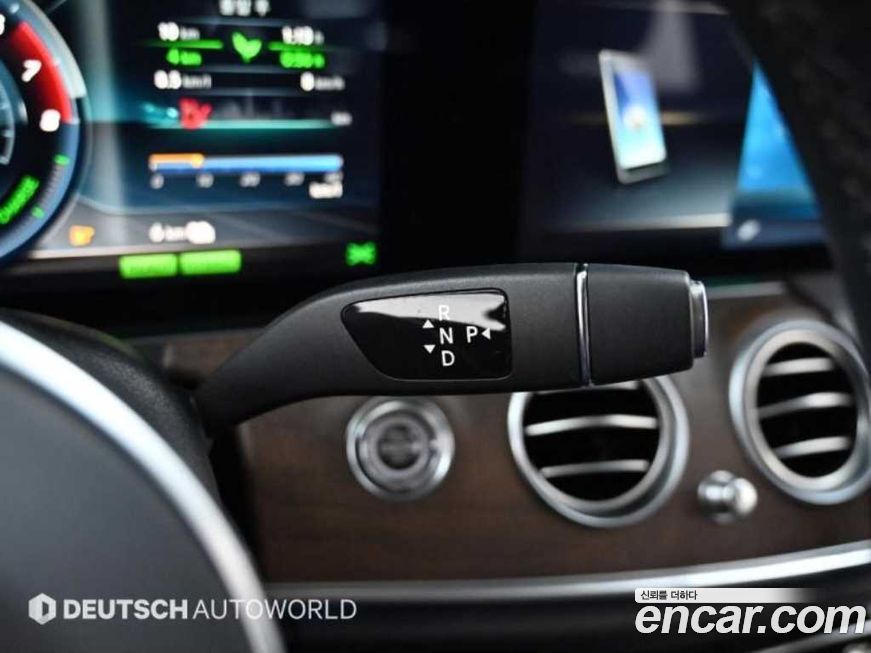 Mercedes-Benz E-Class 2020