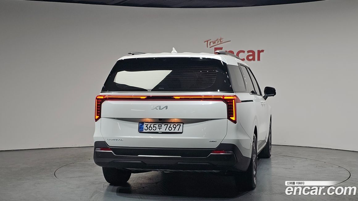 Kia Canival 2025