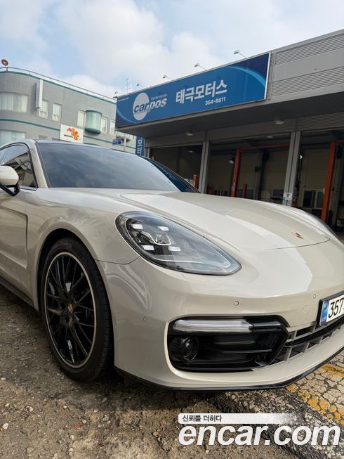 Porsche Panamera 2018