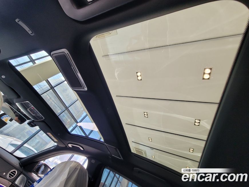 Mercedes-Benz S-Class 2020