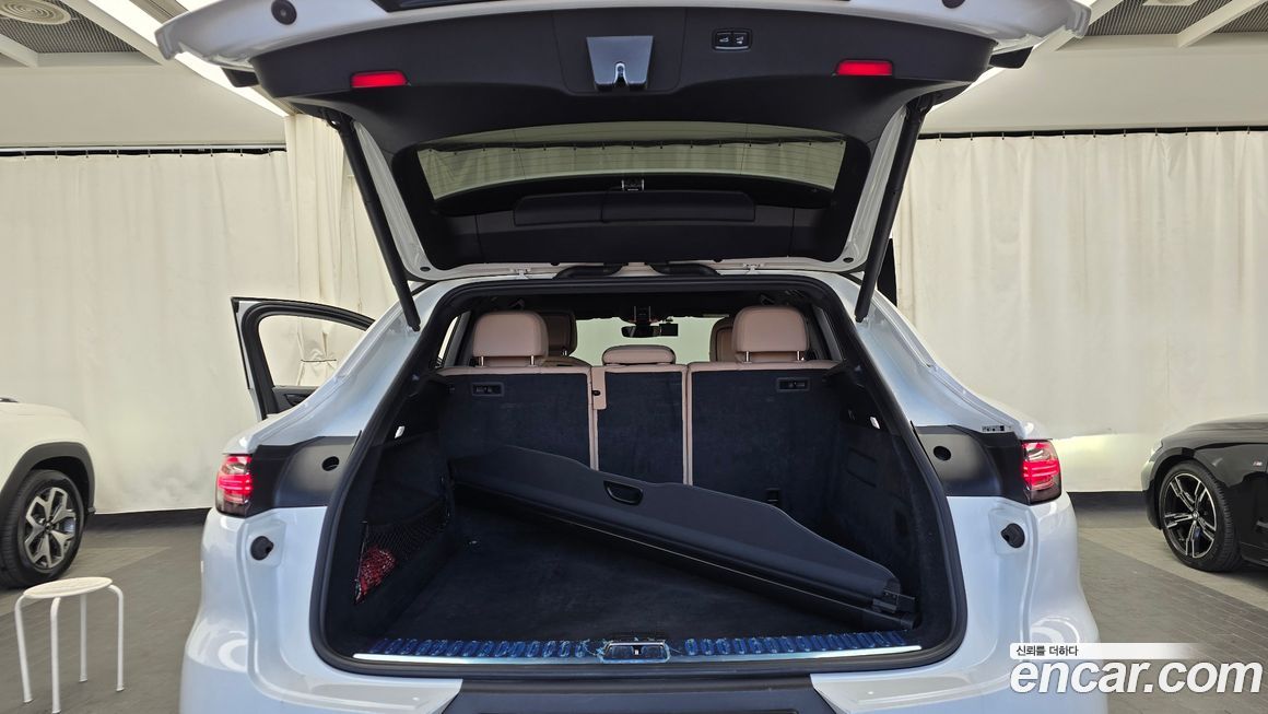 Porsche Cayenne 2021