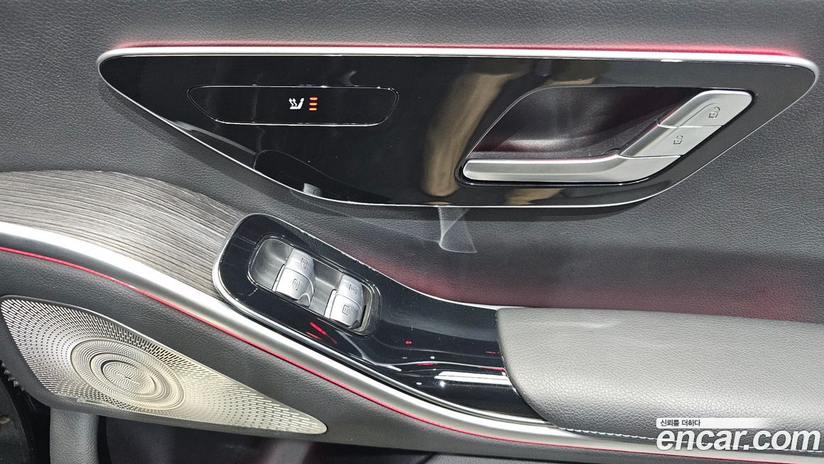 Mercedes-Benz S-Class 2021