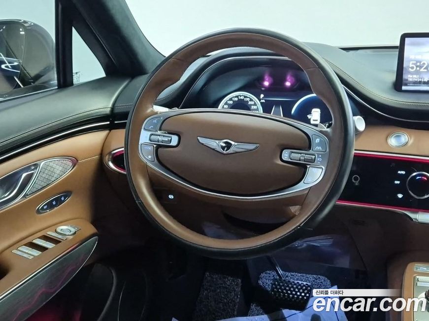 Genesis GV70 2022