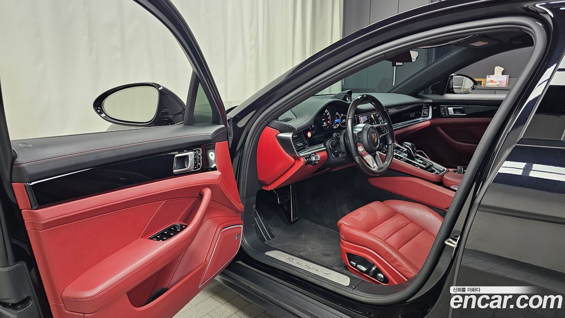 Porsche Panamera 2020