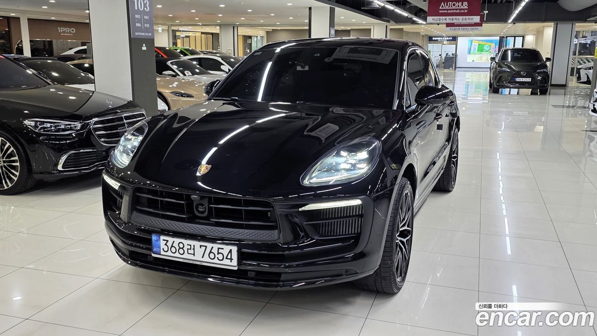Porsche Macan 2022