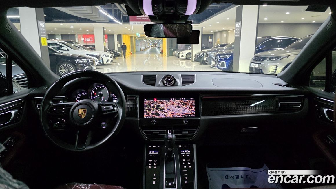 Porsche Macan 2022