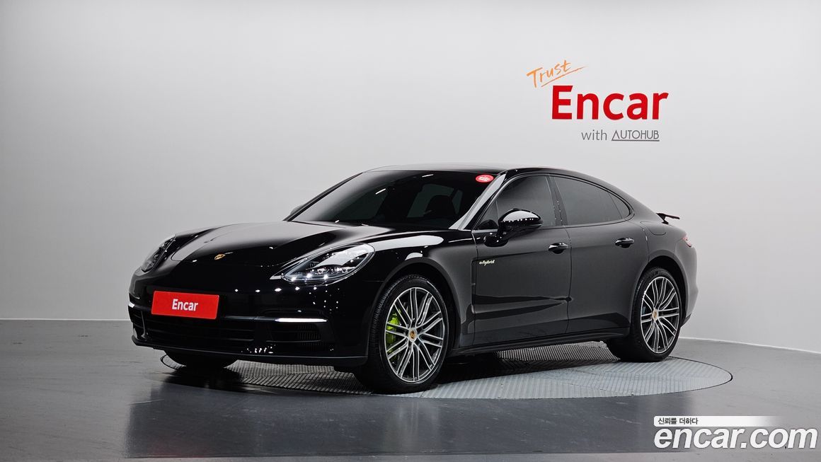 Porsche Panamera 2020