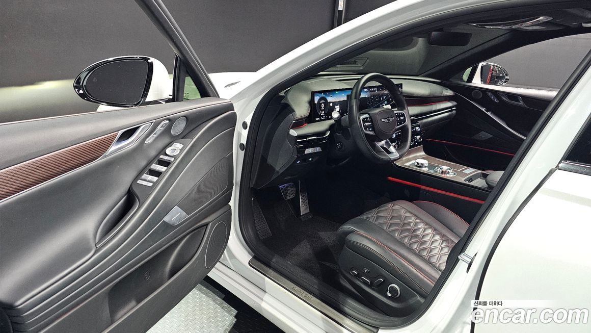 Genesis G80 2025