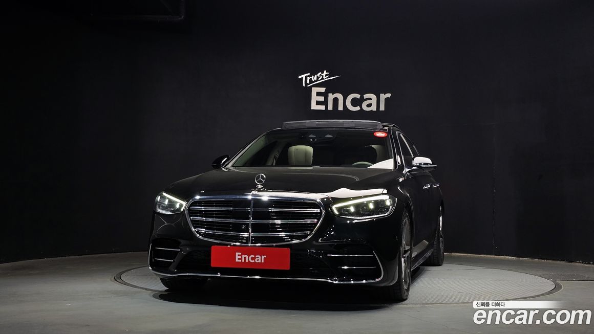 Mercedes-Benz S-Class 2021