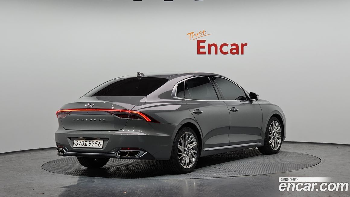 Hyundai Grandeur 2020