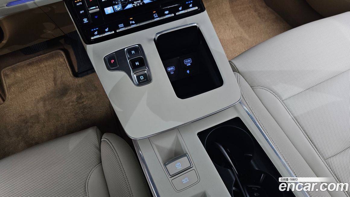 Hyundai Grandeur 2020