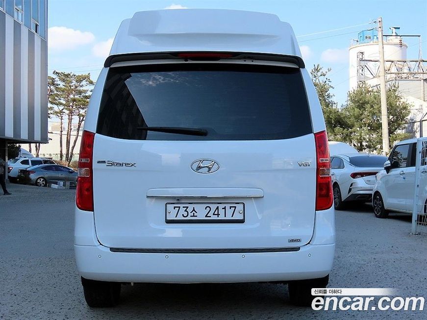 Hyundai Starex 2021