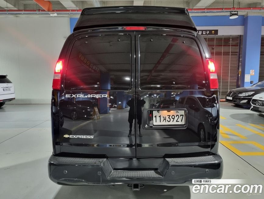 Chevrolet Express Van 2018