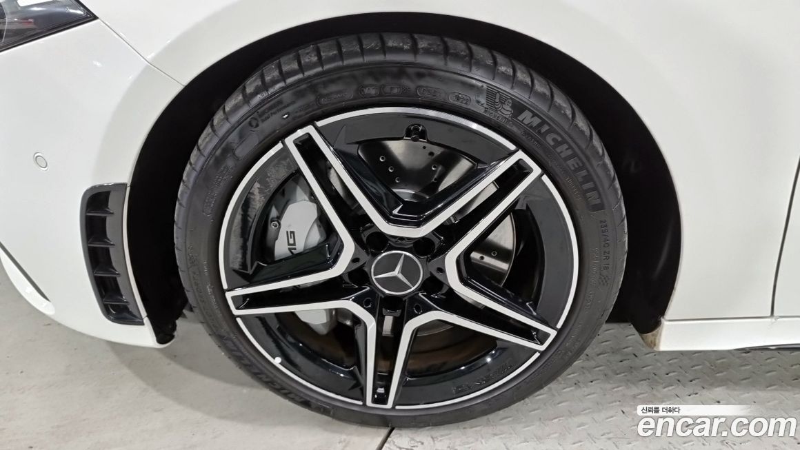 Mercedes-Benz A-Class 2023