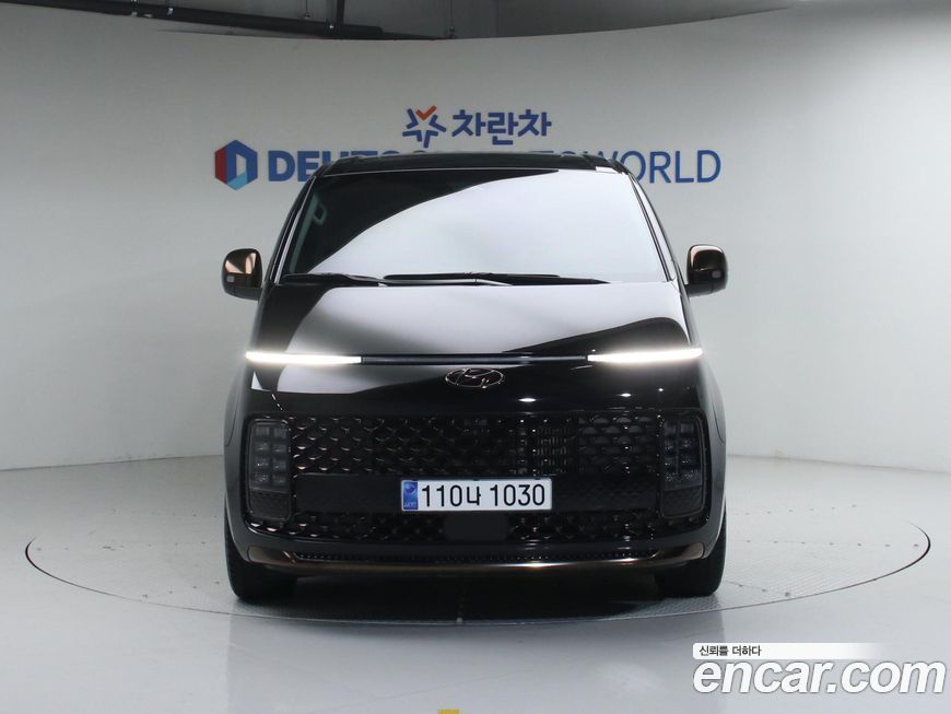 Hyundai Staria 2023