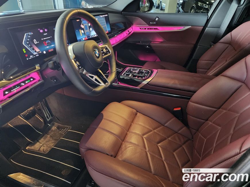 BMW 7-Series 2025