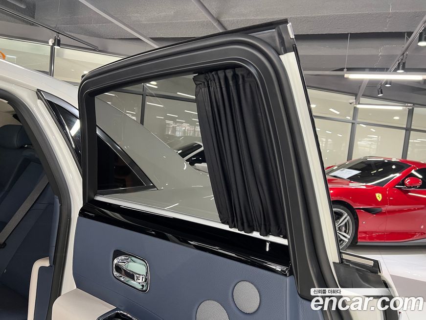 Rolls-Royce Ghost 2011