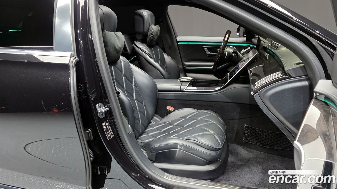 Mercedes-Benz S-Class 2022