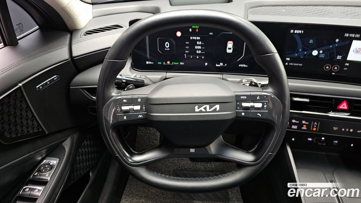 Kia K8 2025