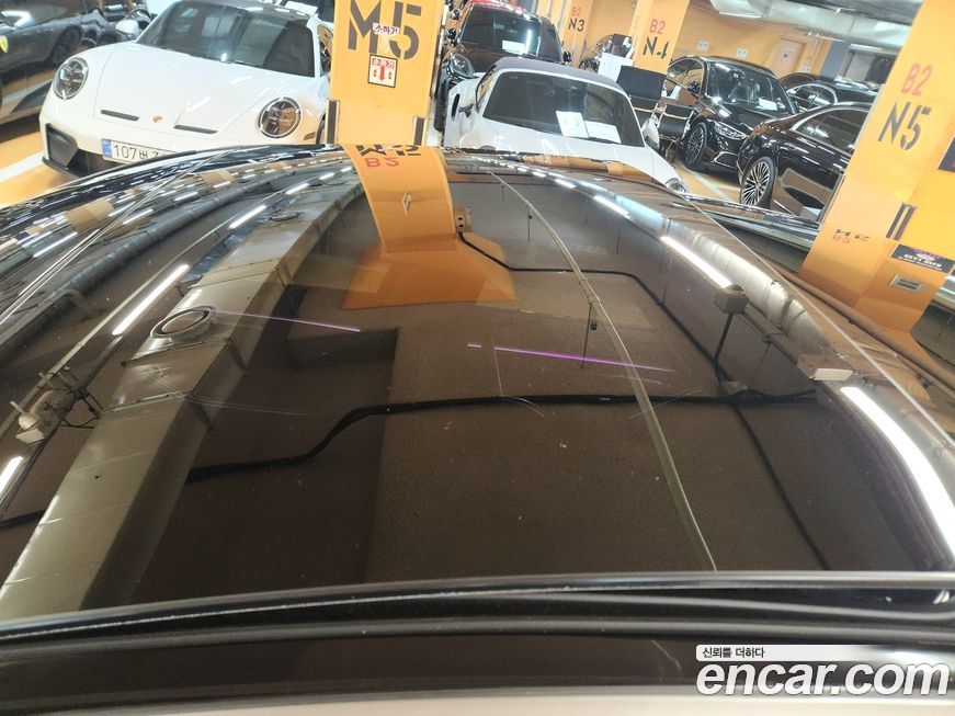 Mercedes-Benz S-Class 2024