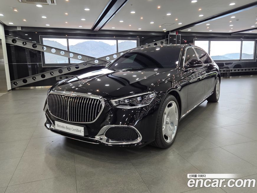 Mercedes-Benz S-Class 2024