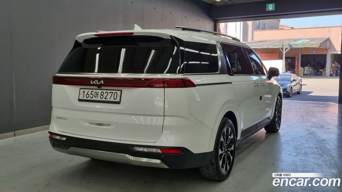 Kia Canival 2023