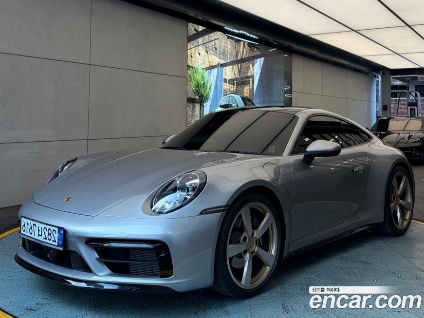 Porsche 911 2024