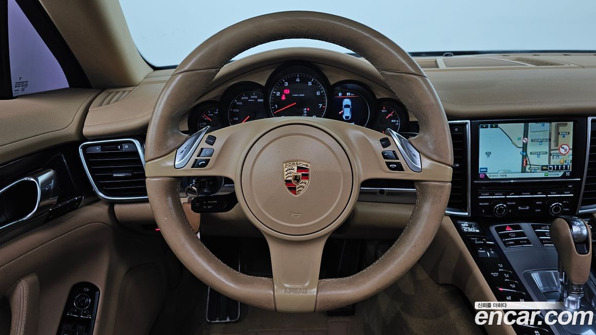 Porsche Panamera 2014