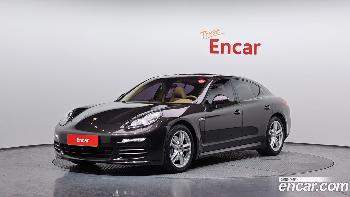 Porsche Panamera 2014