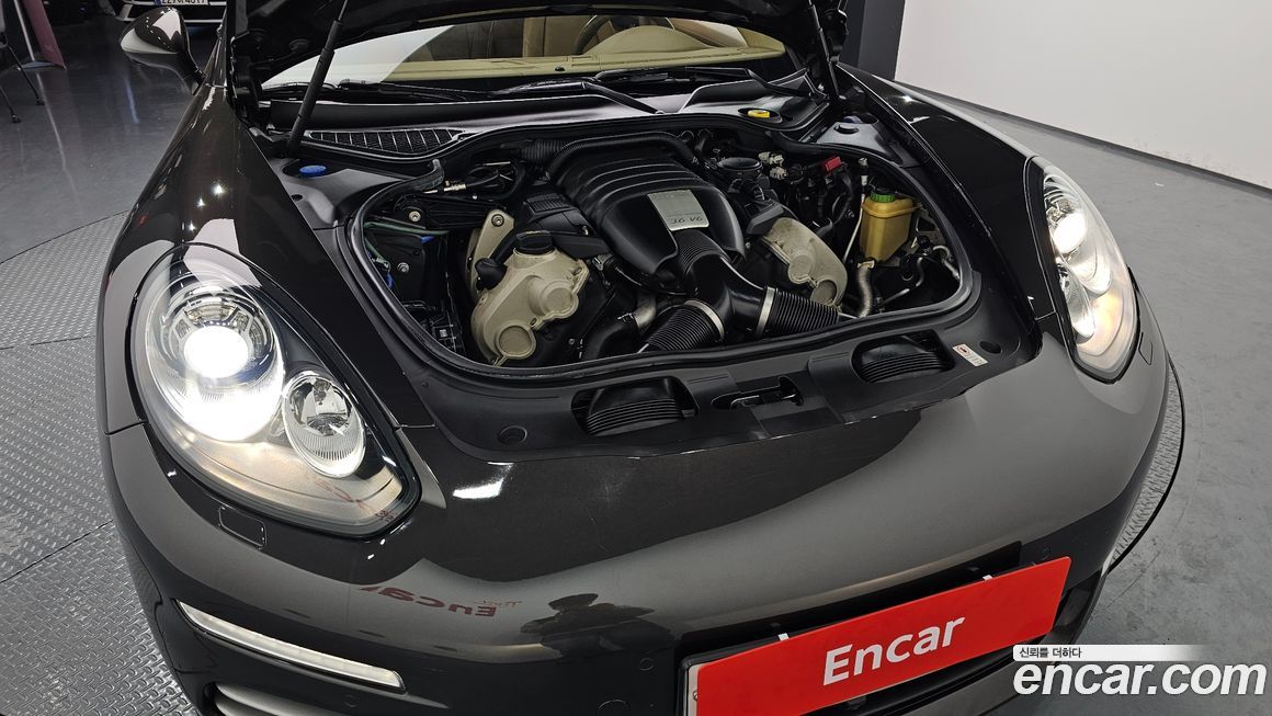 Porsche Panamera 2014