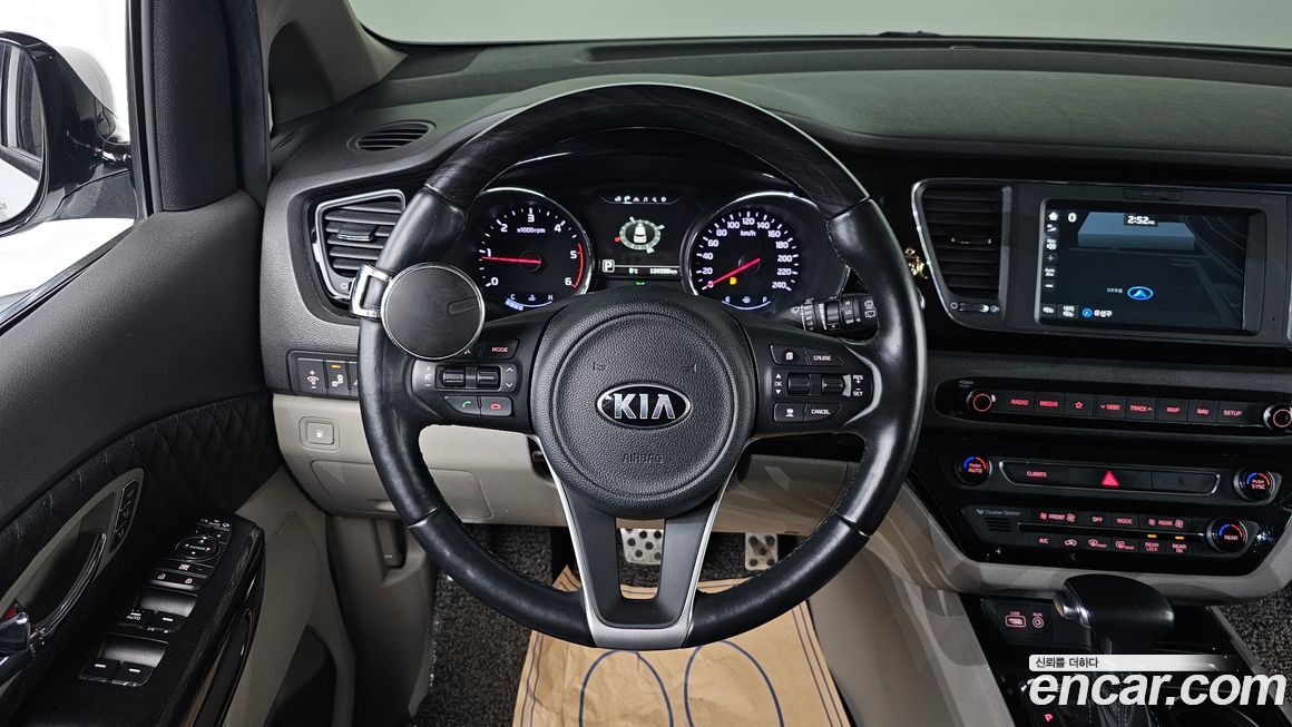 Kia Canival 2018