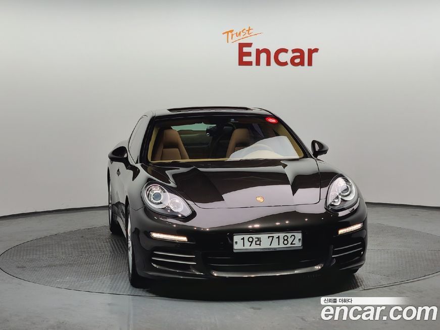 Porsche Panamera 2014