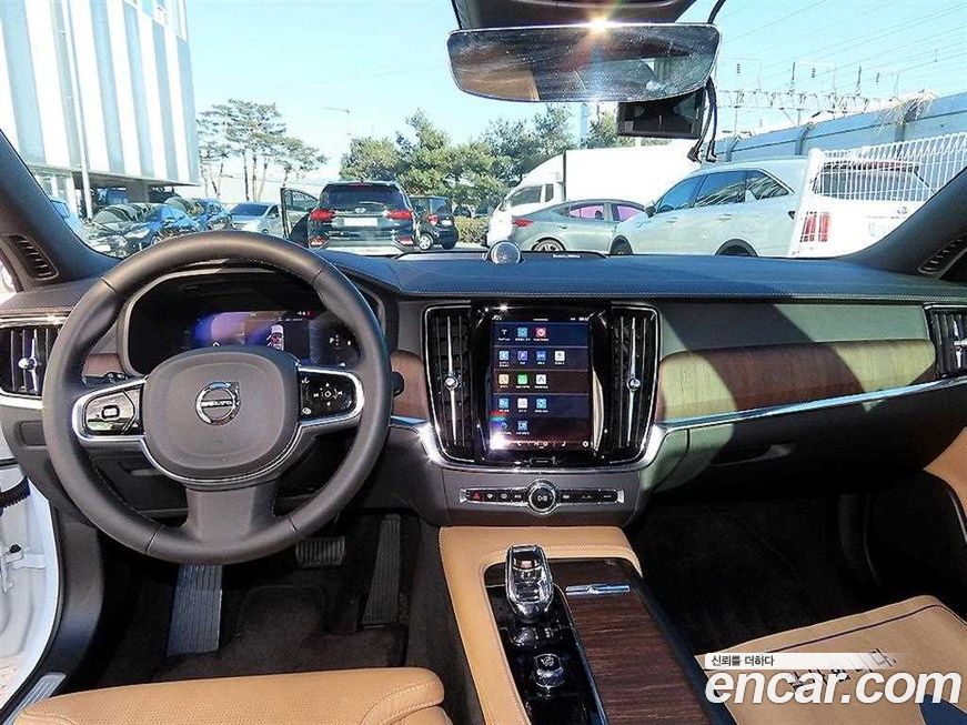 Volvo S90 2024