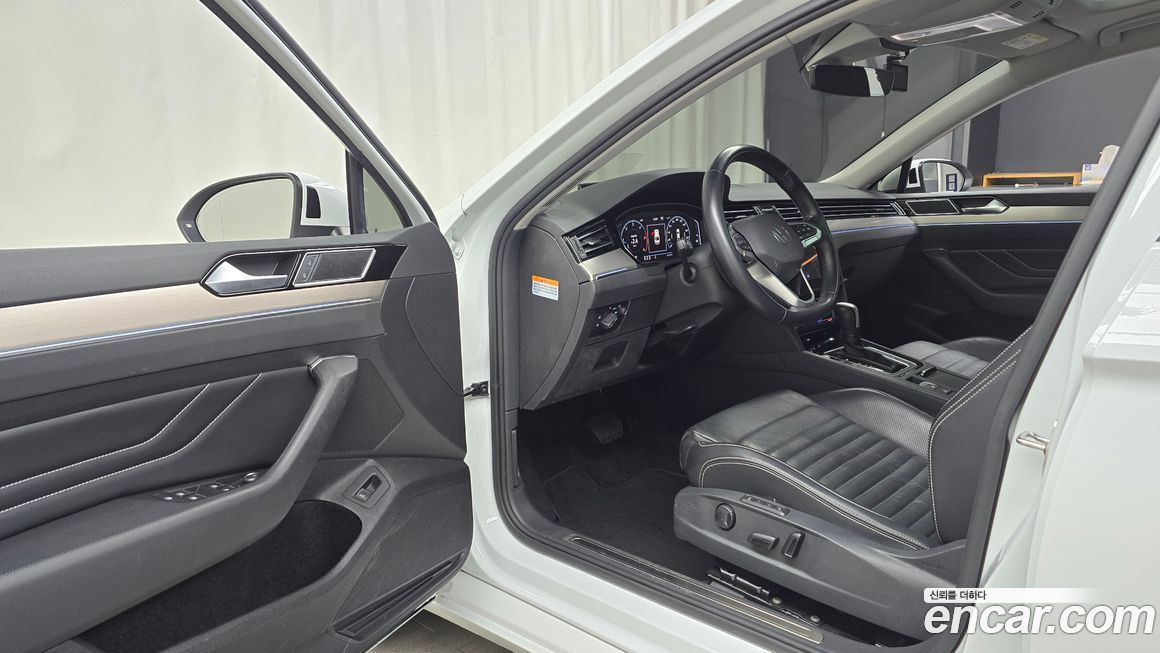 Volkswagen Passat 2022