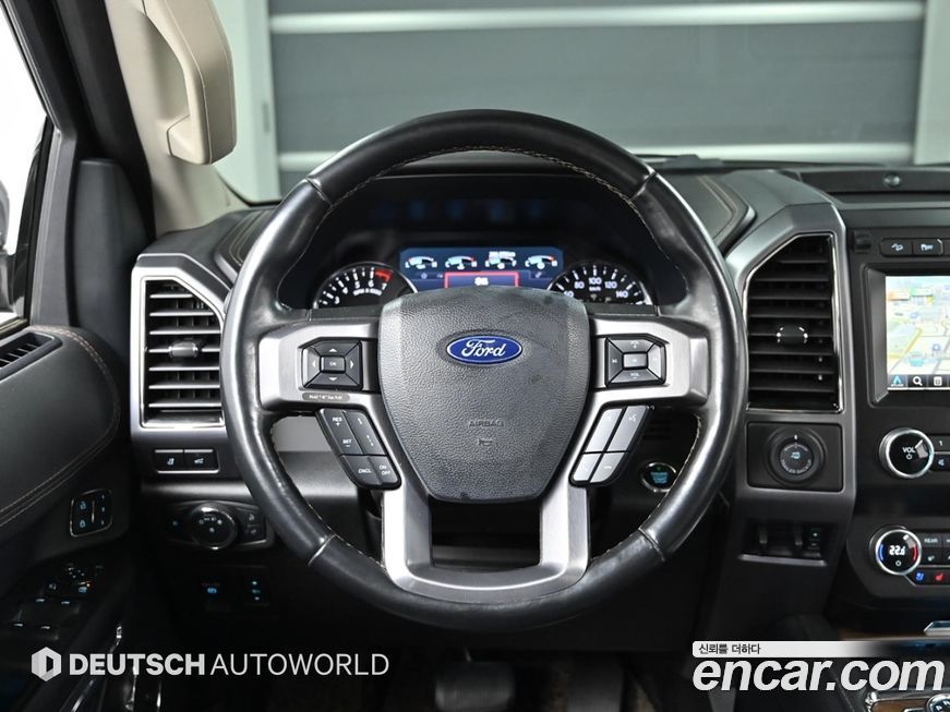 Ford Expedition 2021