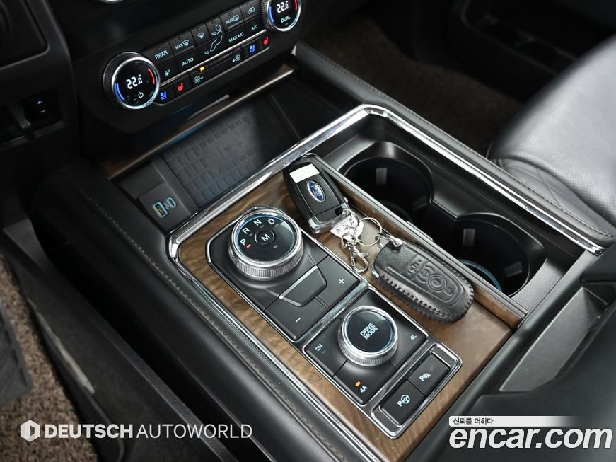 Ford Expedition 2021