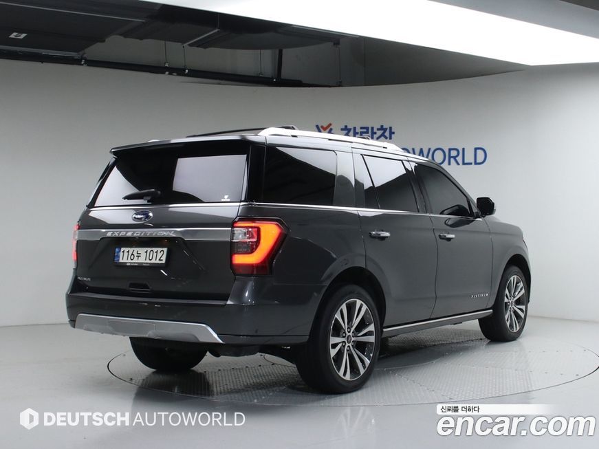 Ford Expedition 2021