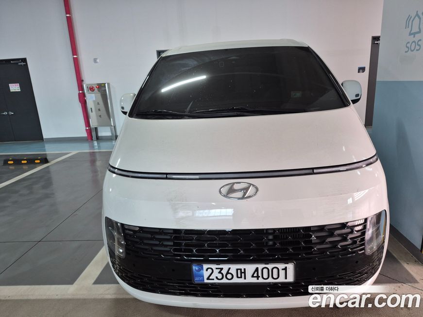 Hyundai Staria 2023