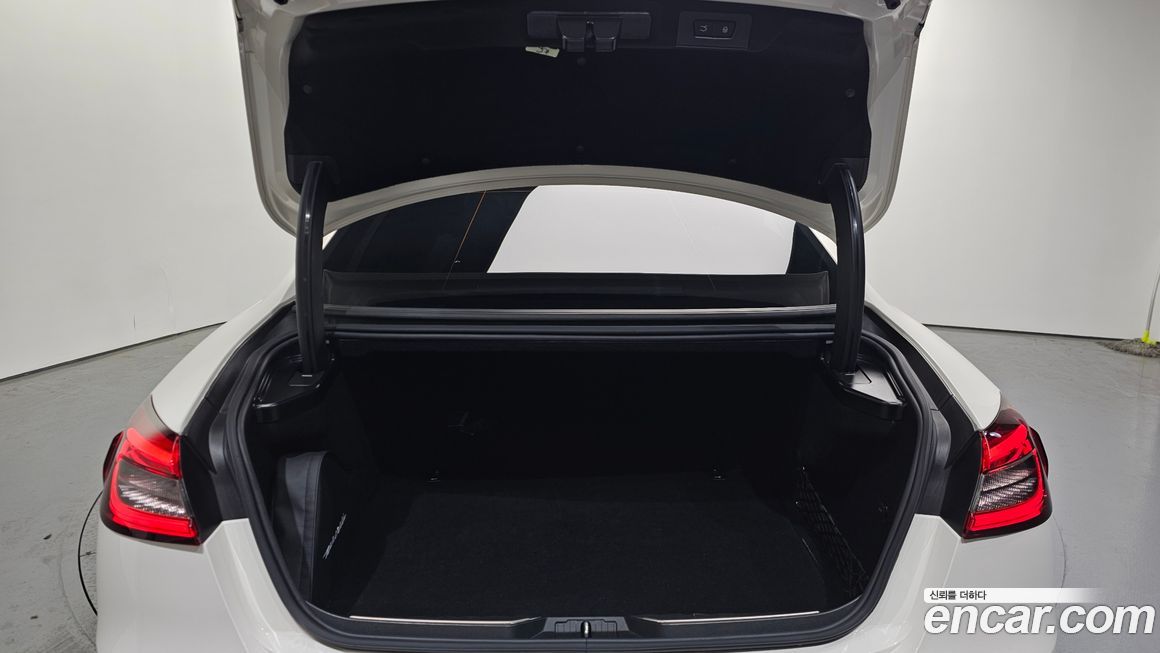 Maserati Quattroporte 2020