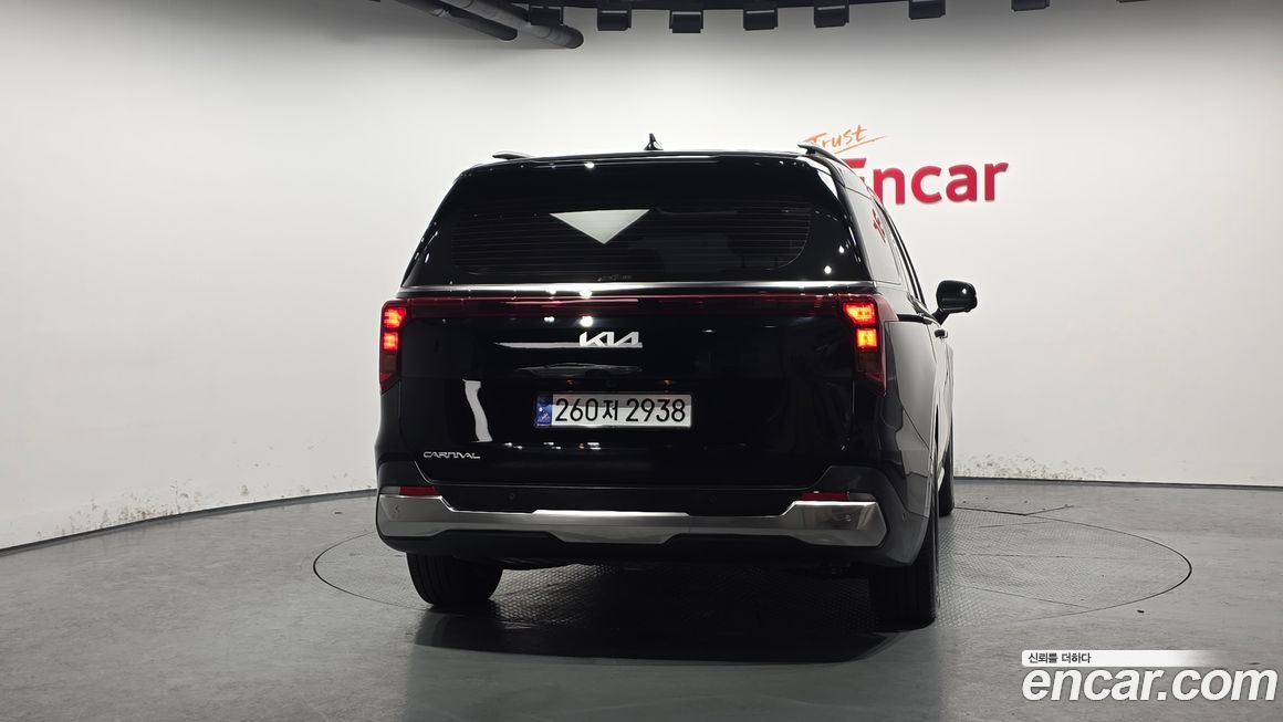 Kia Canival 2025