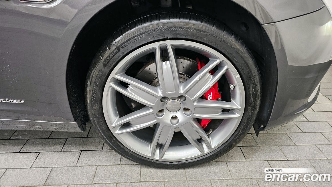 Maserati Quattroporte 2019