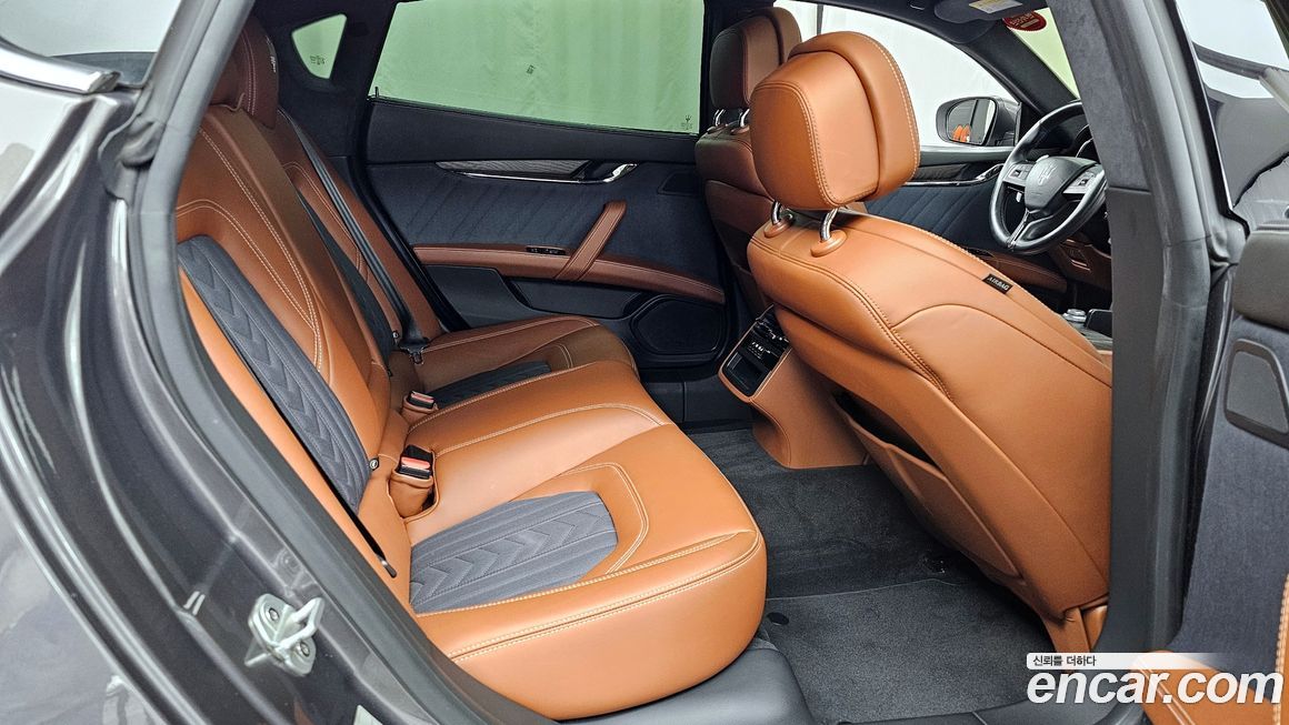 Maserati Quattroporte 2019