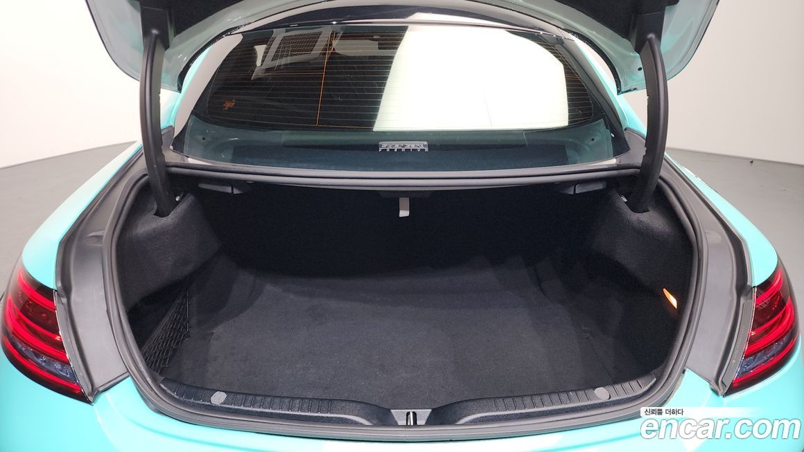 Mercedes-Benz C-Class 2018