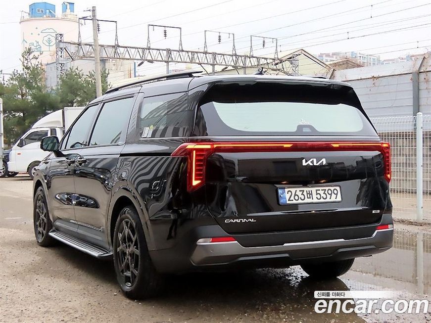 Kia Canival 2025
