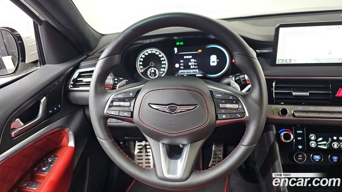 Genesis G70 2025