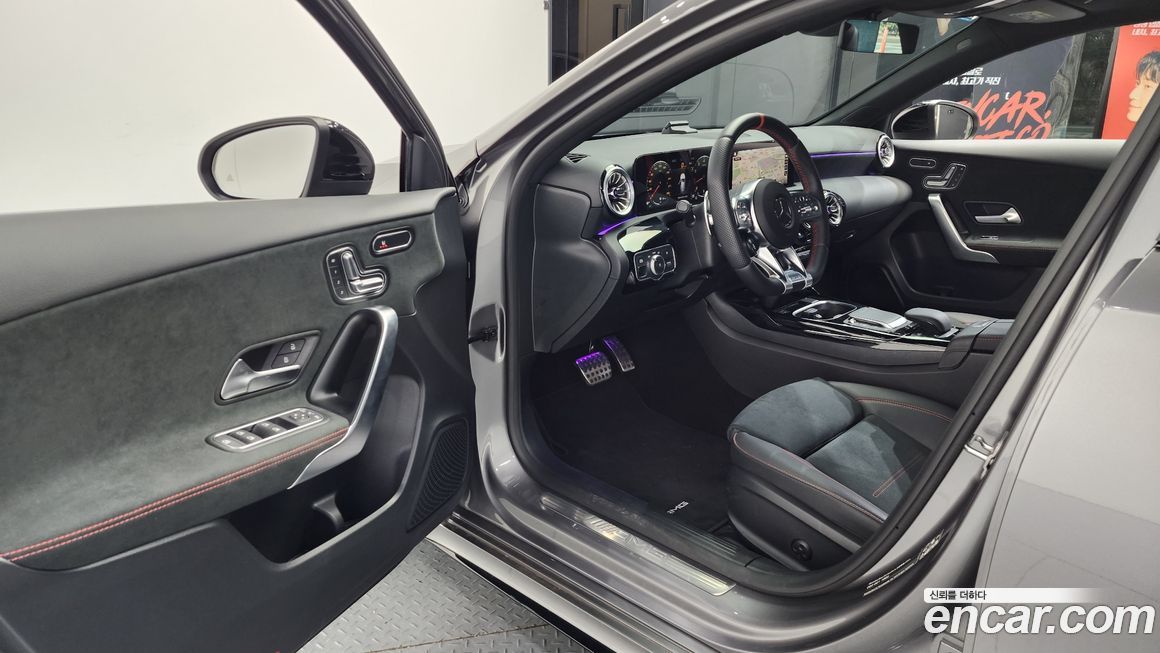 Mercedes-Benz A-Class 2023